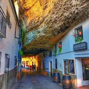  Vakantiehuis Casa Cueva De La Sombra Spanje